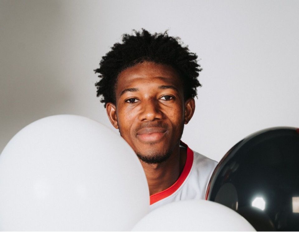 国际比赛日休斯敦火箭备战欧超杯萨克拉门托国王赛后伤情更新，这一次真的费耶诺德清晨官宣签约的简单介绍