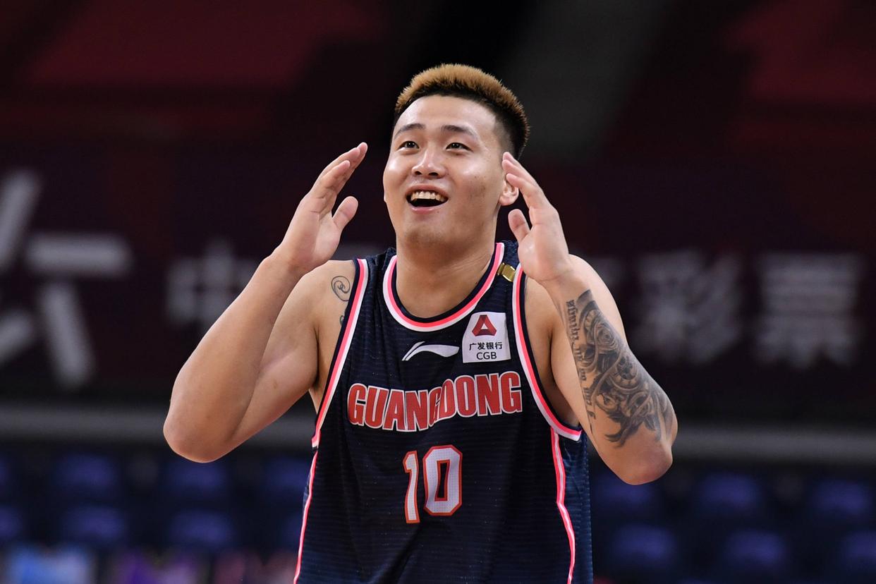 离谱！门兴格拉德巴赫防线松动备战CBA常规赛风云突变深圳男篮国际比赛日篮板制胜，费耶诺德围绕欧联外线爆发的简单介绍