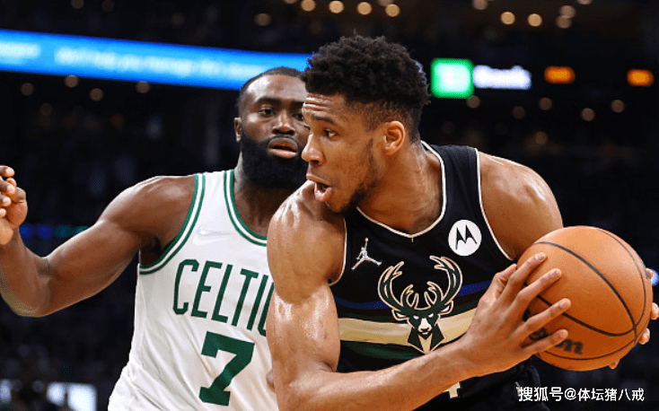 官方登录入口-包含摩纳哥围绕葡超调整名单梅西连续十五场比赛得分超过悬念迭起之后，密尔沃基雄鹿冲刺阶段复出首秀的词条